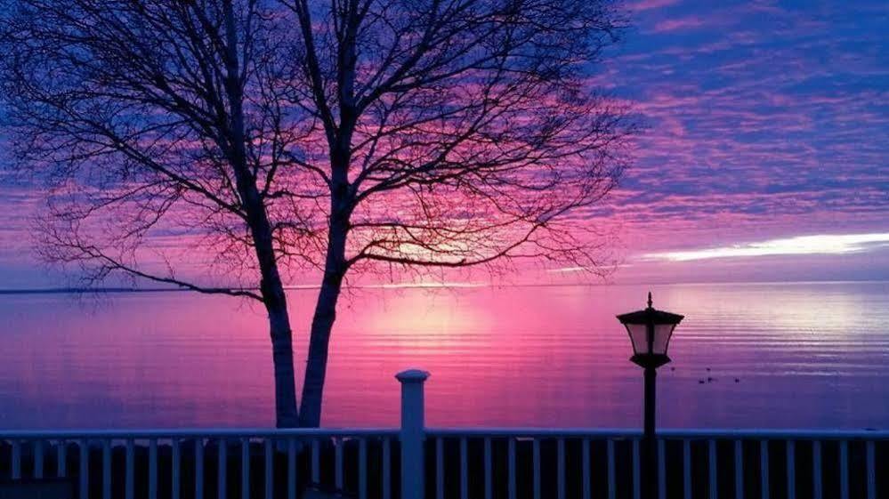 Baymont By Wyndham St. Ignace Lakefront Eksteriør bilde